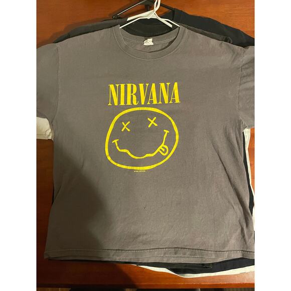 Vintage 92 Nirvana Smiley Face Tee Large Blue Anvil Tag 21x24.5 - Picture 1 of 7